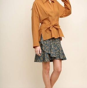 Umgee Camel Color Button-front Long Sleeves Front Sash Size Medium NWT